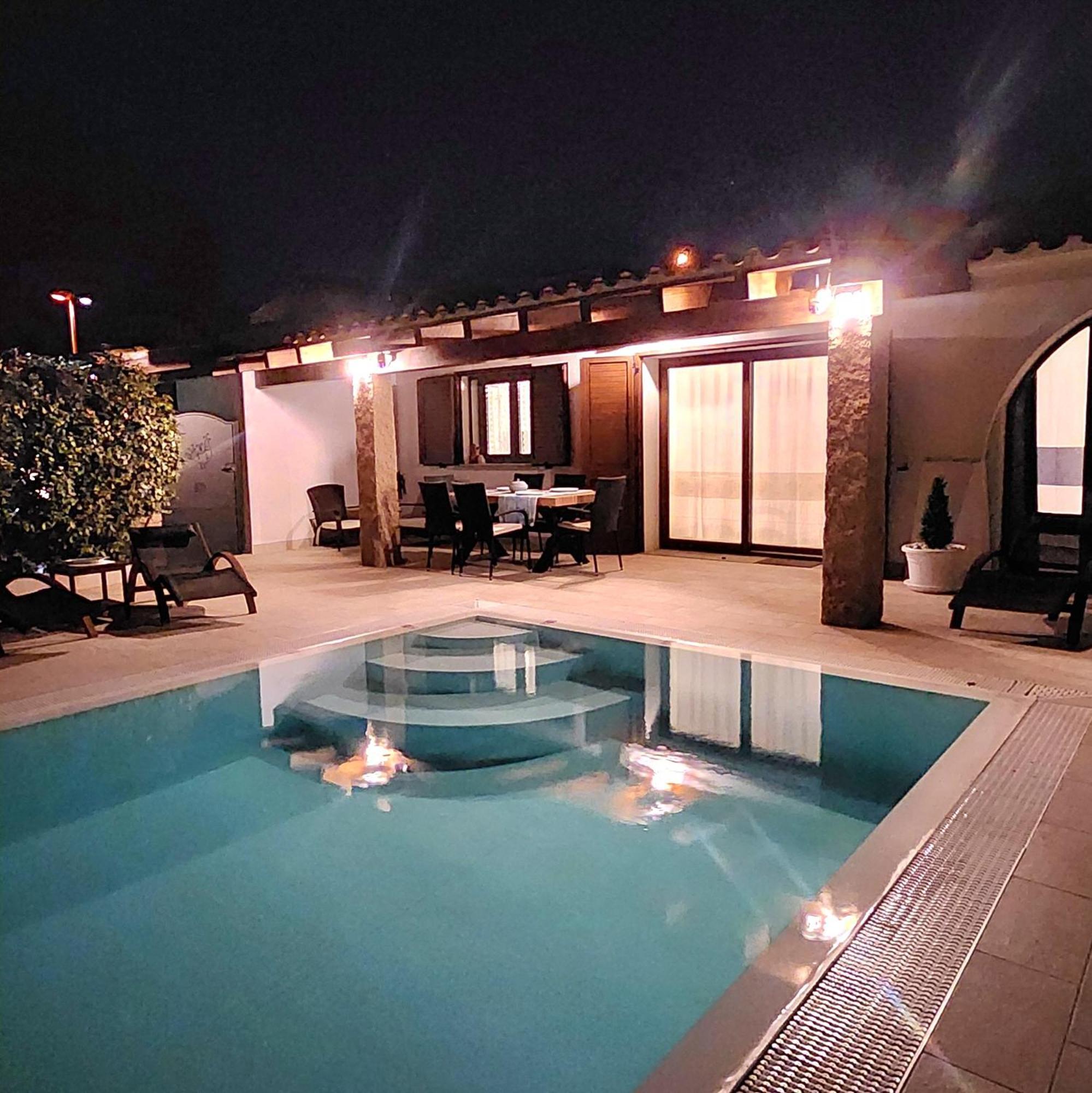 Le Pavoncelle Villa Будони Екстериор снимка